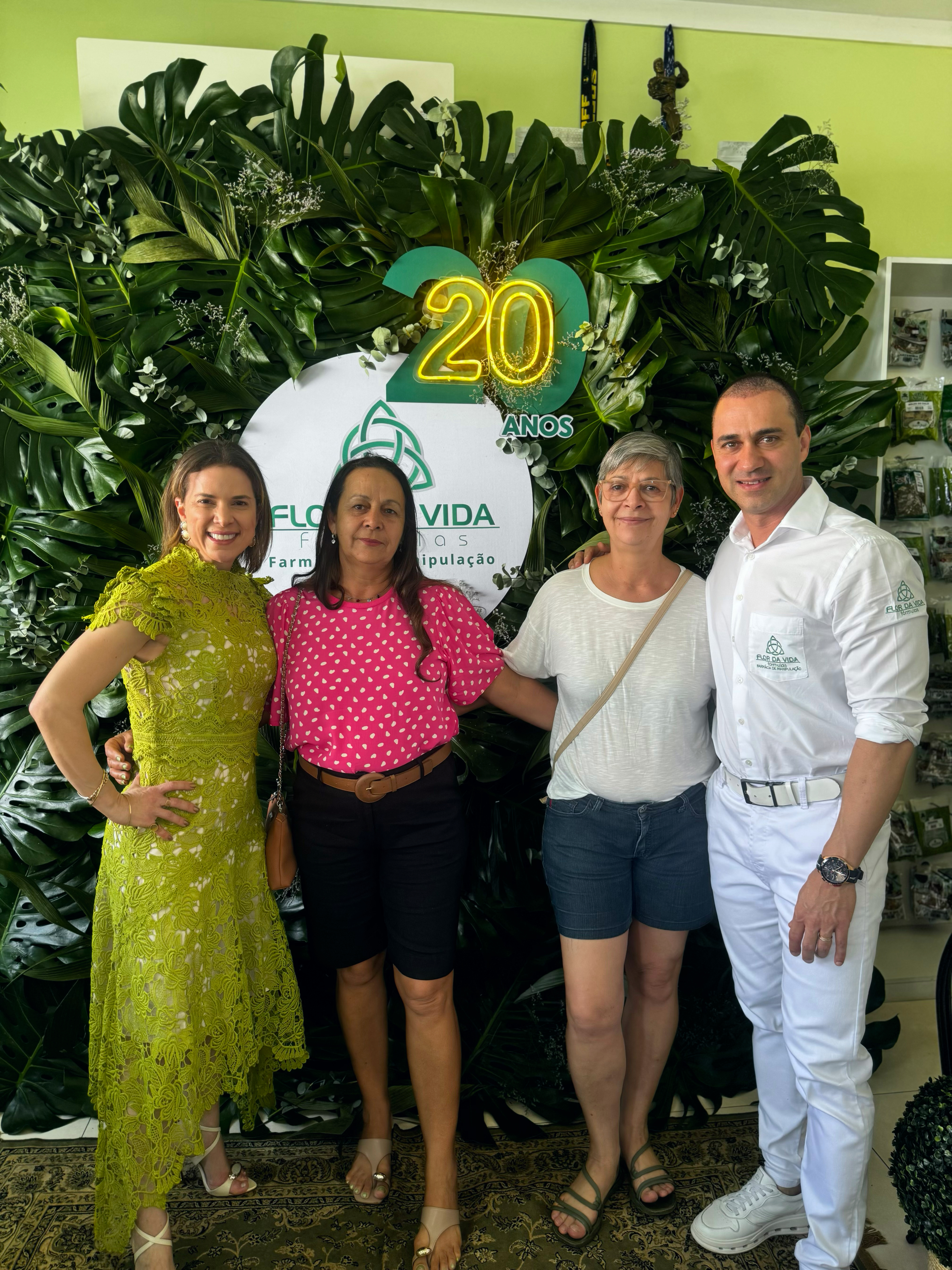 Duas décadas de cuidado: Flor da Vida Fórmulas celebra 20 anos de história em Cafelândia (SP) - foto 2